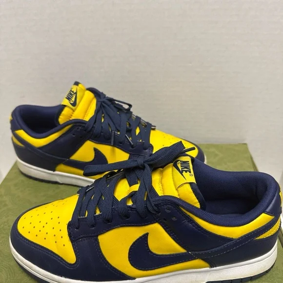 Nike Dunk Low University of Michigan Yellow Blue 2021 Sneakers Shoes Size 8 US